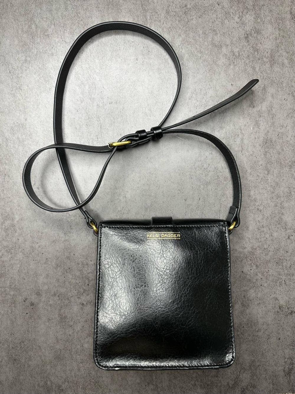 Kelsi Dagger Brooklyn Black Leather Crossbody Bag Gold Turn Lock - Picture 3 of 6